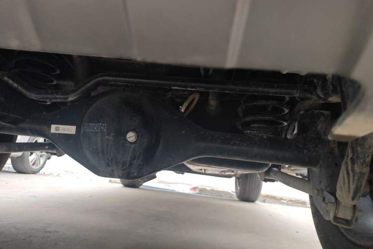 Used 212 T01 2024 2.0T Explorer Chassis Rear