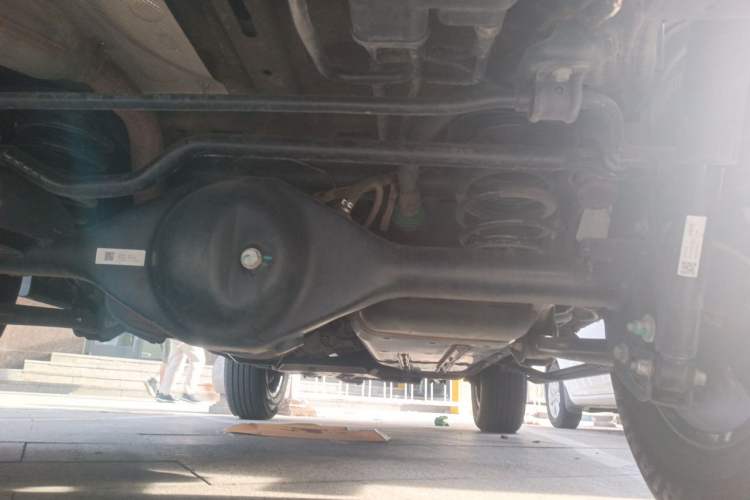 Used 212 T01 2024 2.0T Explorer Chassis Rear
