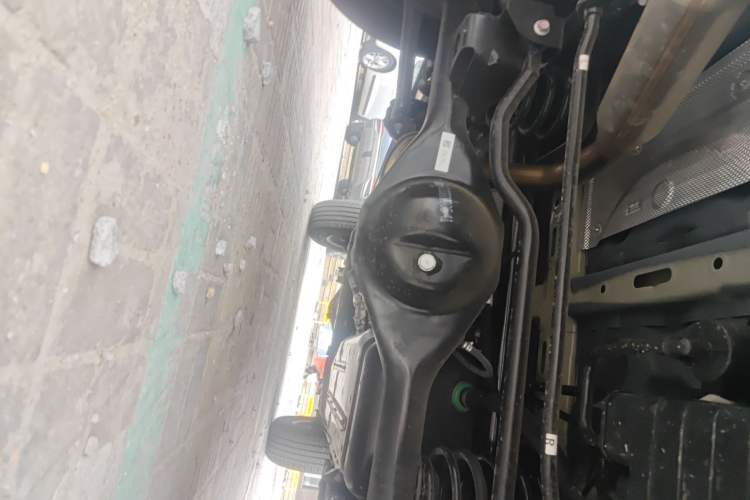 Used 212 T01 2024 2.0T Mechanic Chassis Rear