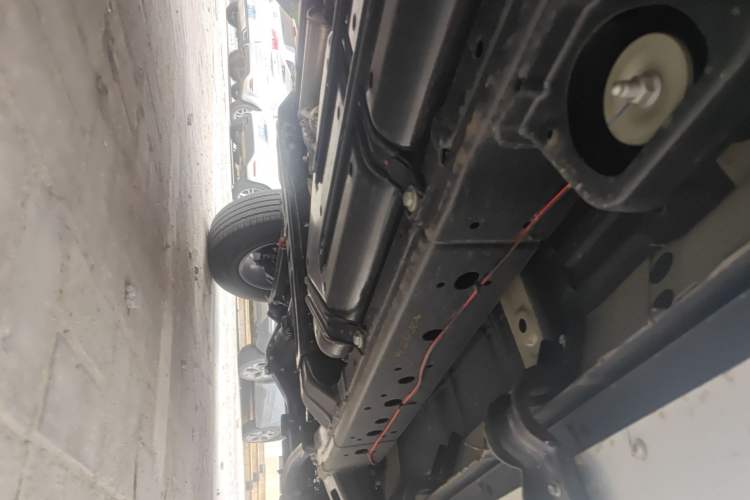 Used 212 T01 2024 2.0T Mechanic Chassis Rear Right