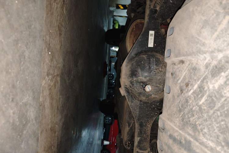 Used 212 T01 2024 2.0T Explorer Chassis Rear