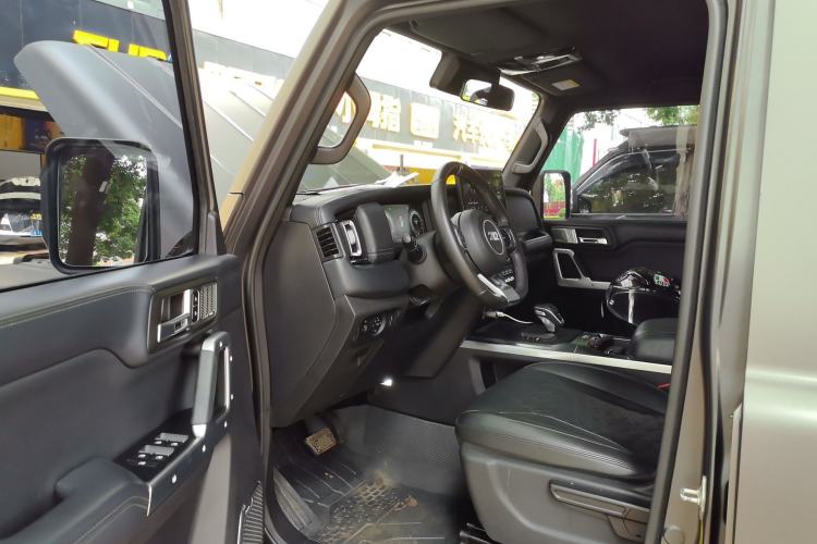 Used 212 T01 2024 2.0T Mechanic Driver Seat