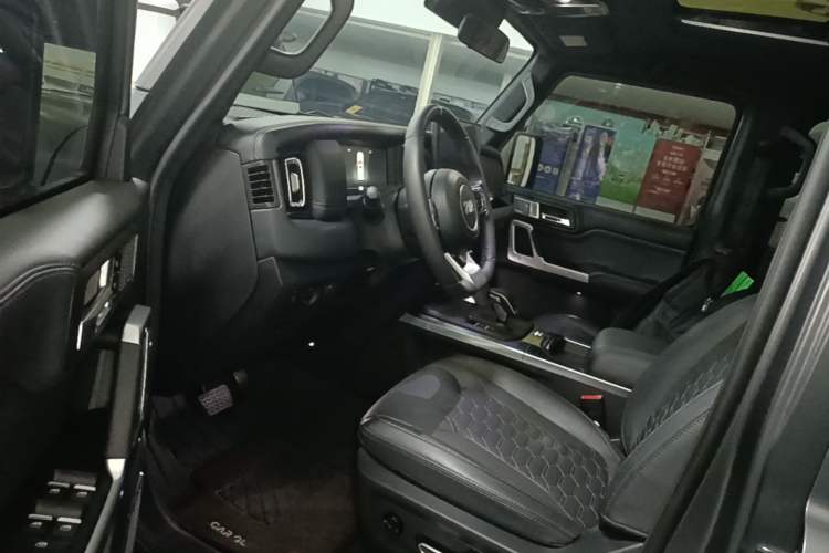 Used 212 T01 2024 2.0T Explorer Driver Seat
