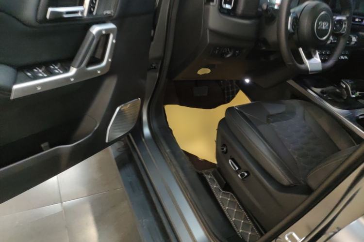 Used 212 T01 2024 2.0T Explorer Driver Seat