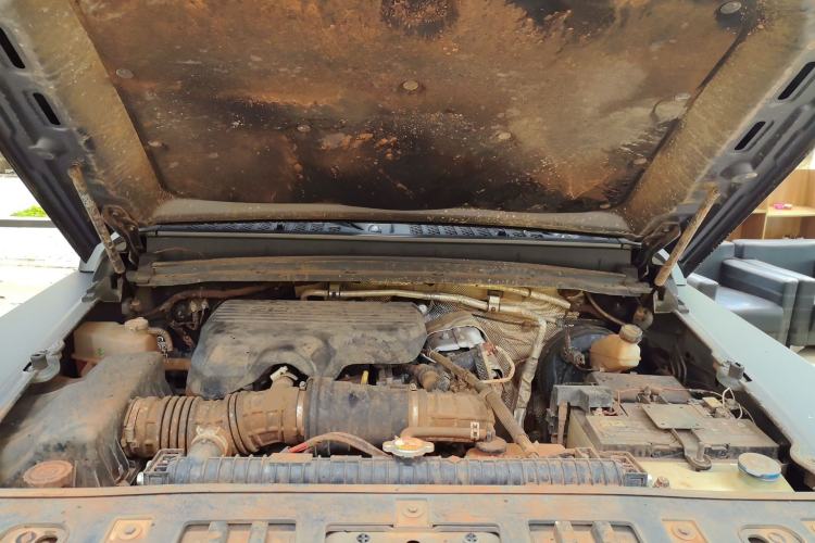 Used 212 T01 2024 2.0T Mechanic Engine Bay