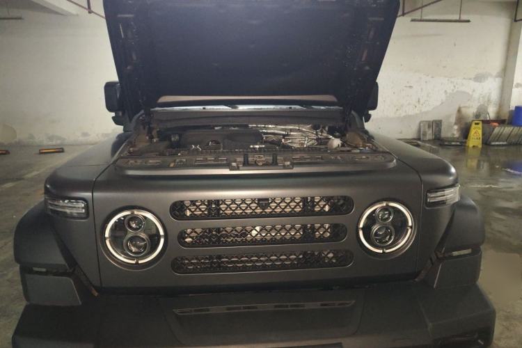 Used 212 T01 2024 2.0T Explorer Engine Bay
