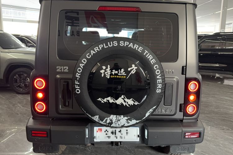 Used 212 T01 2024 2.0T Explorer Exterior 4