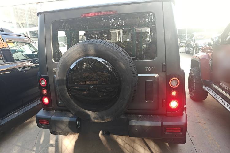 Used 212 T01 2024 2.0T Mechanic Exterior 8