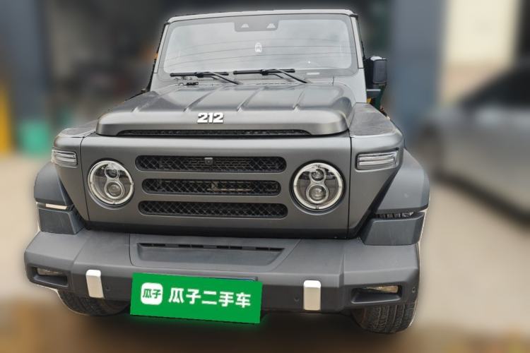 Used 212 T01 2024 2.0T Explorer Front