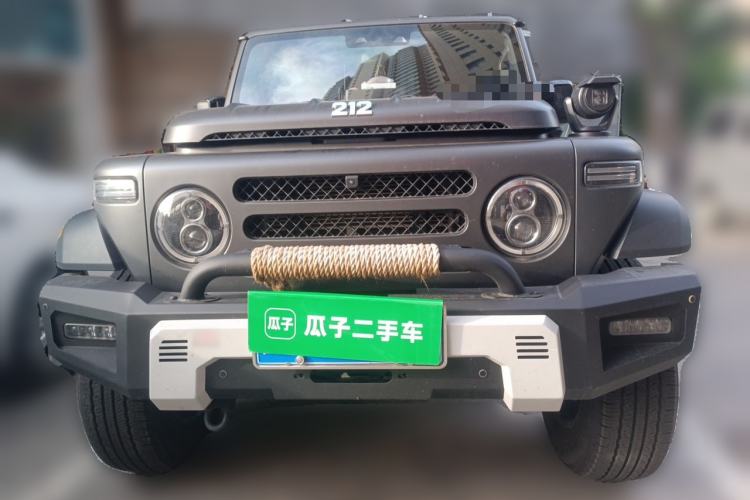 Used 212 T01 2024 2.0T Explorer Front