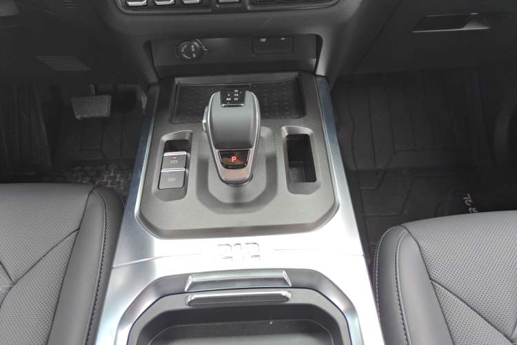 Used 212 T01 2024 2.0T Mechanic Gear Lever