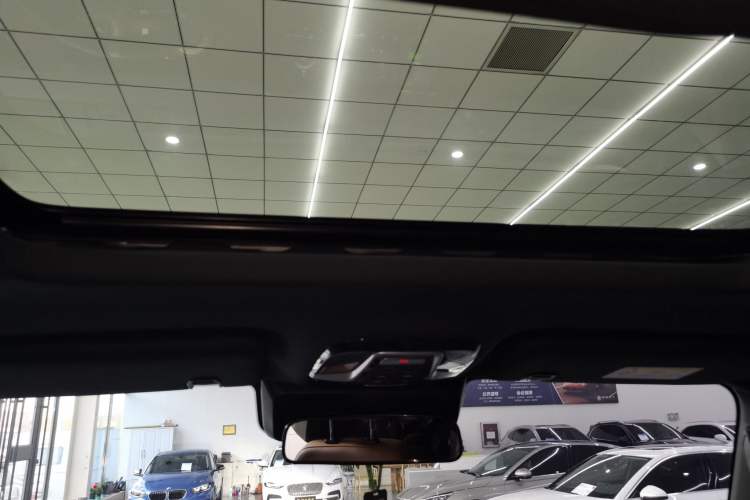 Used 212 T01 2024 2.0T Explorer Headliner