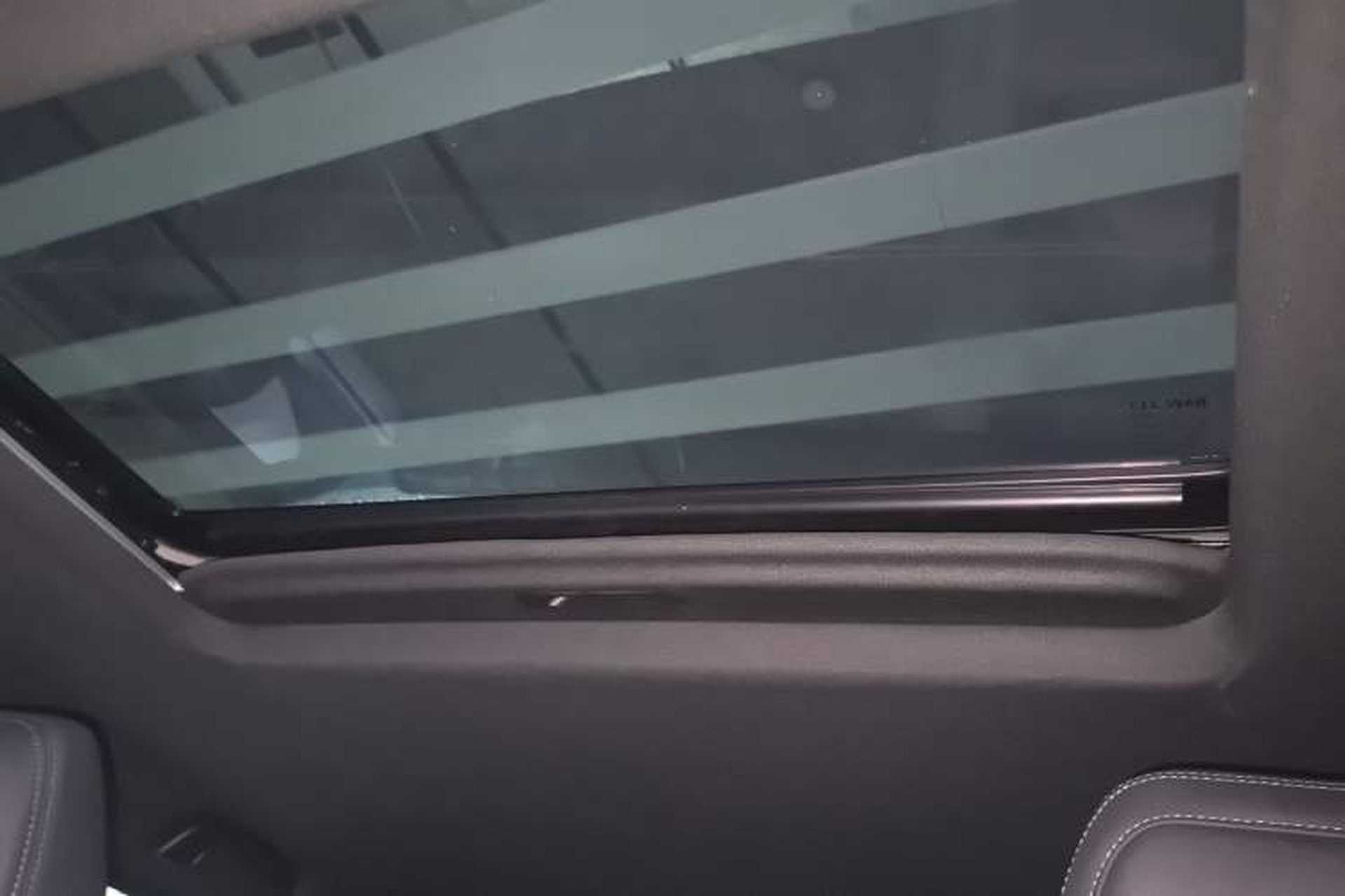 Used 212 T01 2024 2.0T Explorer Headliner