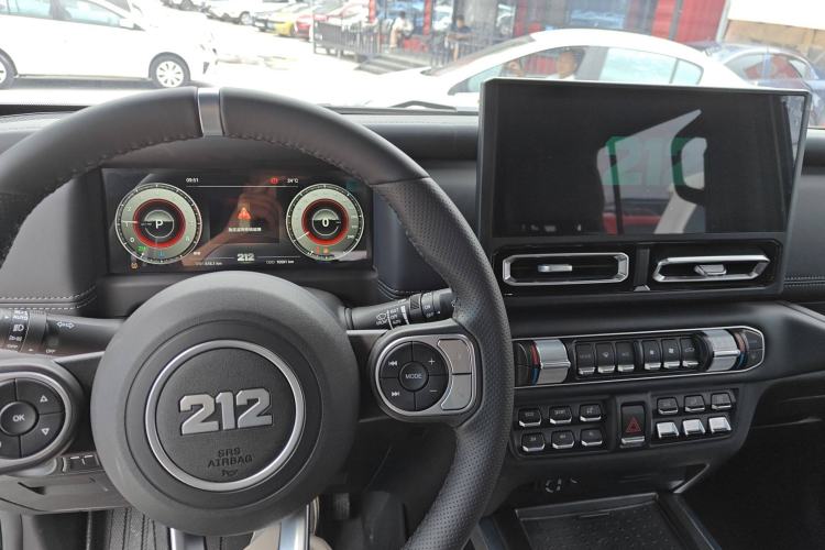 Used 212 T01 2024 2.0T Mechanic Instrument Cluster