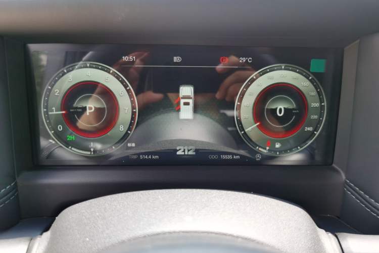 Used 212 T01 2024 2.0T Explorer Instrument Cluster