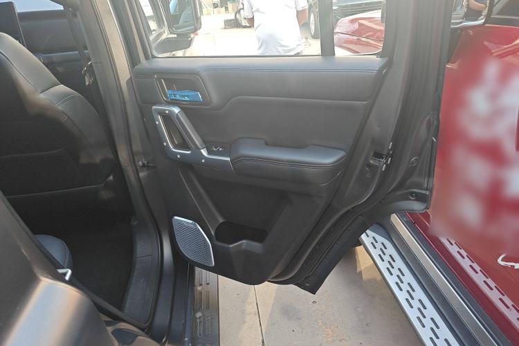 Used 212 T01 2024 2.0T Mechanic Interior 6