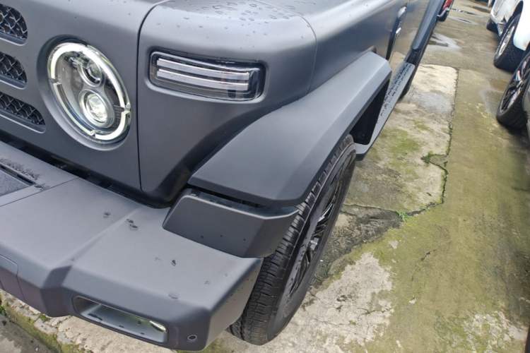 Used 212 T01 2024 2.0T Explorer Left Front Headlight