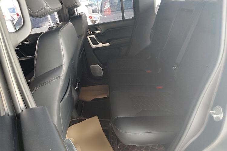 Used 212 T01 2024 2.0T Mechanic Left Rear Seat