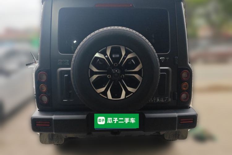 Used 212 T01 2024 2.0T Explorer Rear