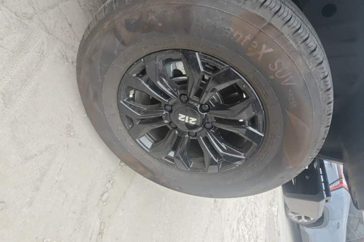 Used 212 T01 2024 2.0T Mechanic Right Front Wheel Hub