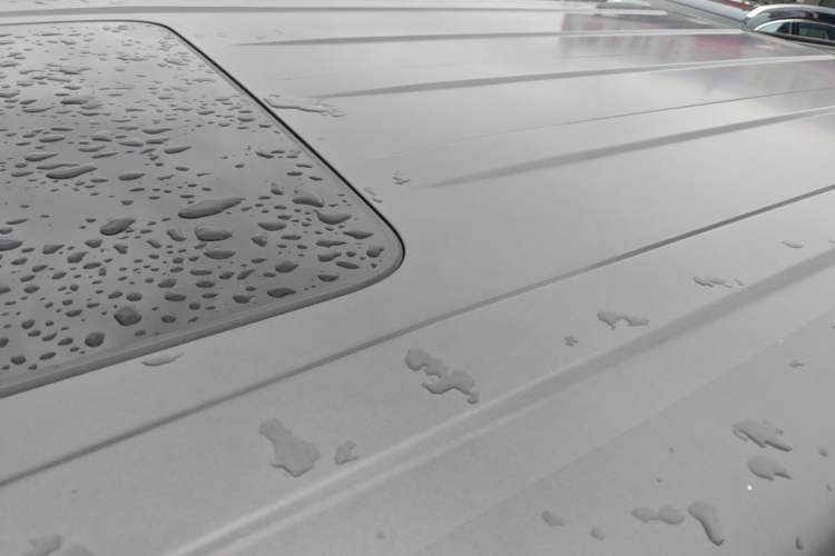 Used 212 T01 2024 2.0T Explorer Roof