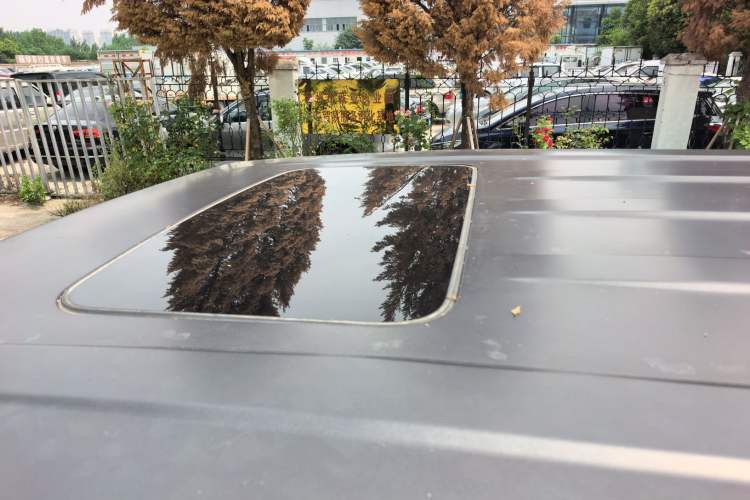 Used 212 T01 2024 2.0T Explorer Roof