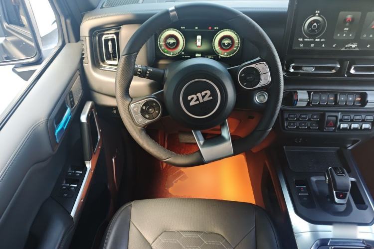 Used 212 T01 2024 2.0T Explorer Steering Wheel