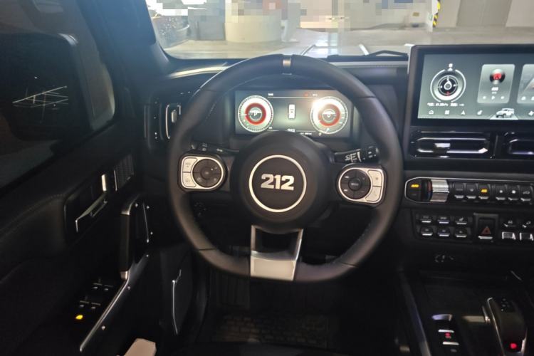 Used 212 T01 2024 2.0T Mechanic Steering Wheel