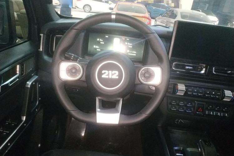 Used 212 T01 2024 2.0T Explorer Steering Wheel