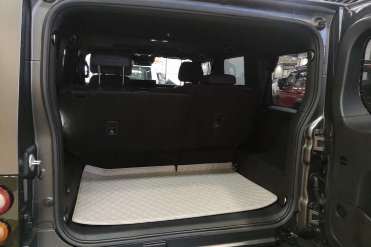 Used 212 T01 2024 2.0T Explorer Trunk
