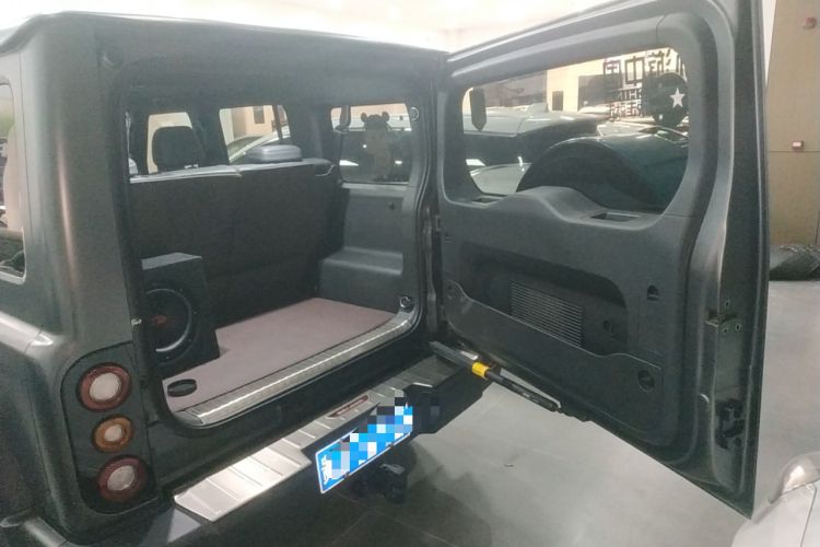 Used 212 T01 2024 2.0T Explorer Trunk