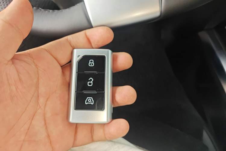 Used 212 T01 2024 2.0T Mechanic Vehicle Key