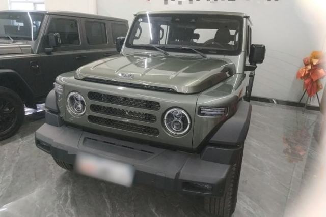 Used 212 T01 2024 2.0T Explorer