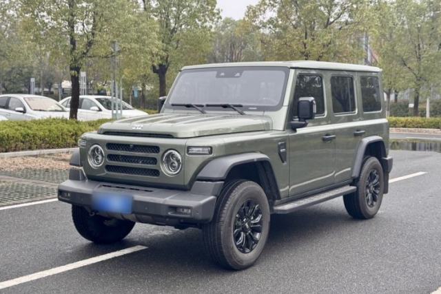 Used 212 T01 2024 2.0T Explorer