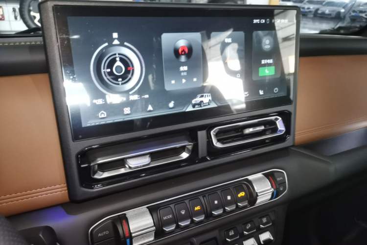 Used 212 T01 2024 2.0T Explorer Audio And AC Panel