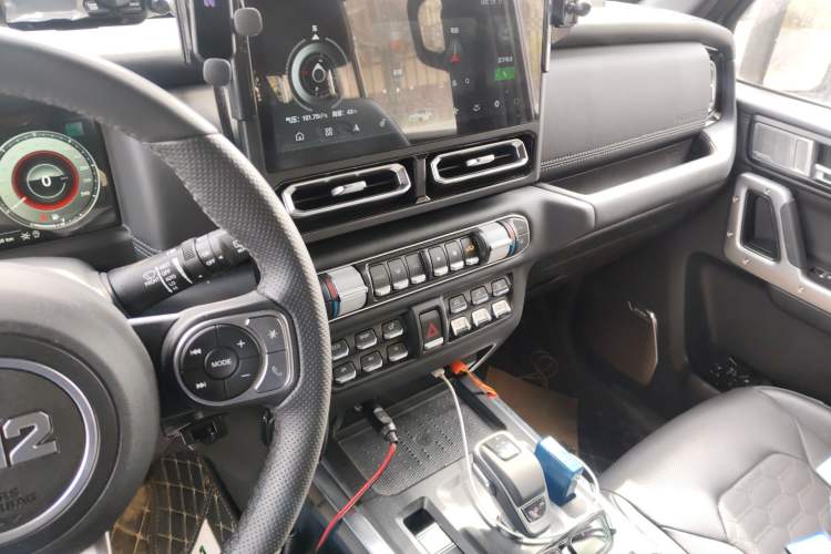 Used 212 T01 2024 2.0T Explorer Audio And AC Panel