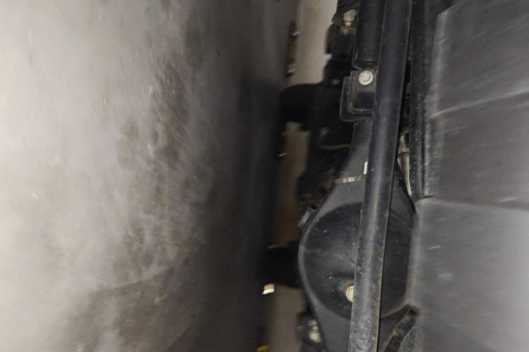 Used 212 T01 2024 2.0T Mechanic Chassis Front