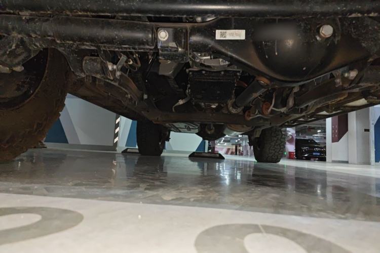 Used 212 T01 2024 2.0T Explorer Chassis Front