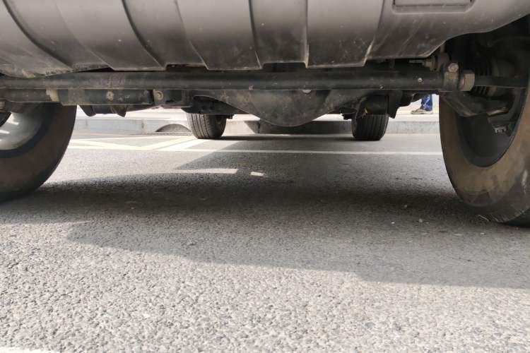 Used 212 T01 2024 2.0T Explorer Chassis Front