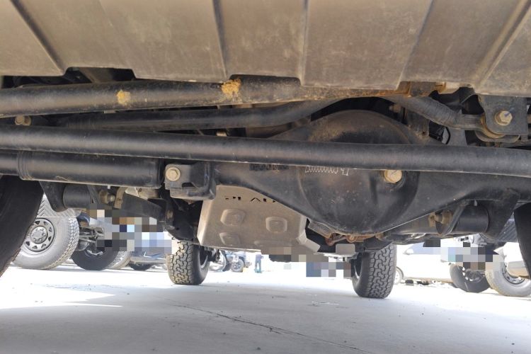 Used 212 T01 2024 2.0T Mechanic Chassis Front