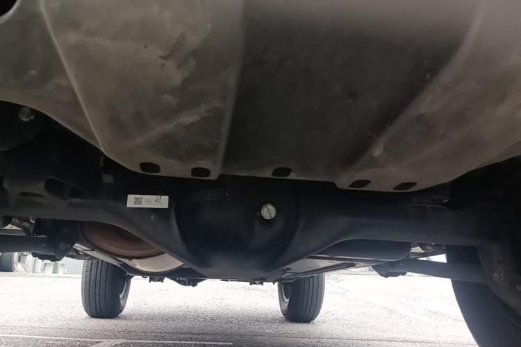 Used 212 T01 2024 2.0T Explorer Chassis Rear