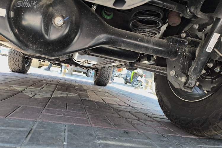 Used 212 T01 2024 2.0T Mechanic Chassis Rear