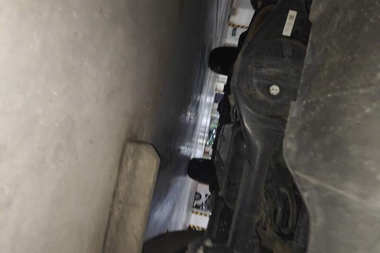 Used 212 T01 2024 2.0T Mechanic Chassis Rear