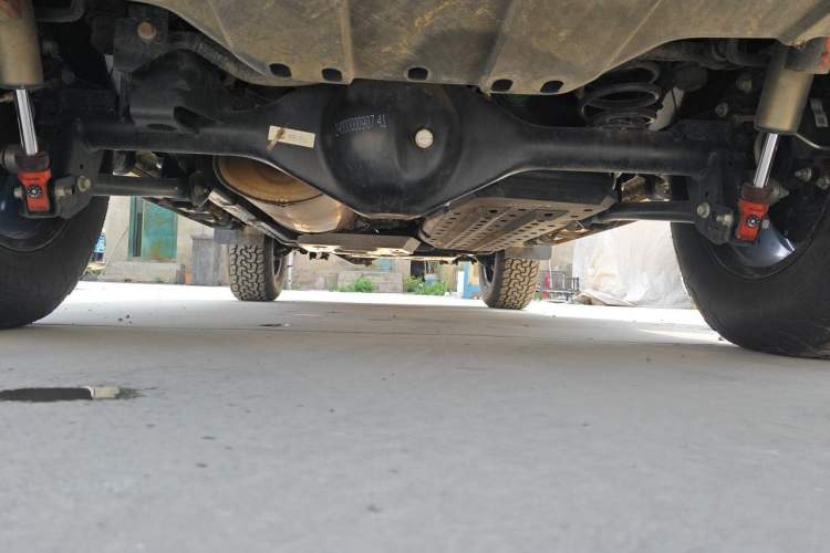 Used 212 T01 2024 2.0T Mechanic Chassis Rear
