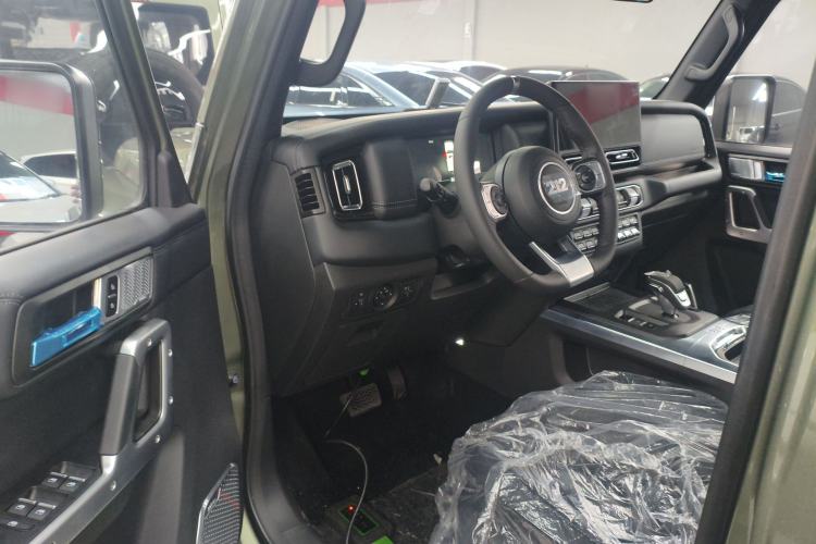 Used 212 T01 2024 2.0T Explorer Driver Seat