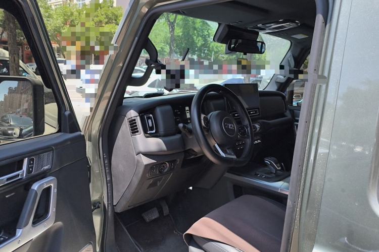 Used 212 T01 2024 2.0T Mechanic Driver Seat
