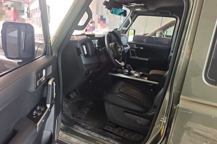 Used 212 T01 2024 2.0T Mechanic Driver Seat