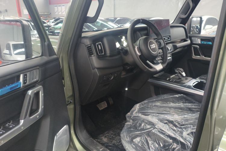 Used 212 T01 2024 2.0T Explorer Driver Seat