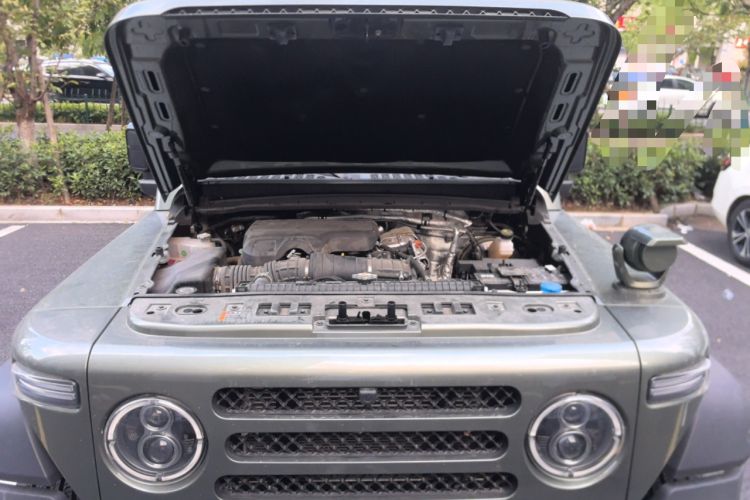 Used 212 T01 2024 2.0T Mechanic Engine Bay