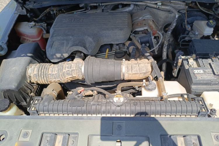 Used 212 T01 2024 2.0T Mechanic Engine Bay